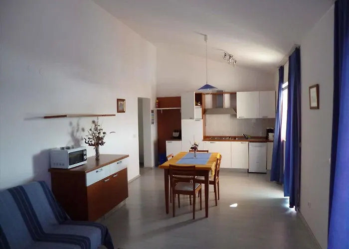 Barbat 7 Apartman